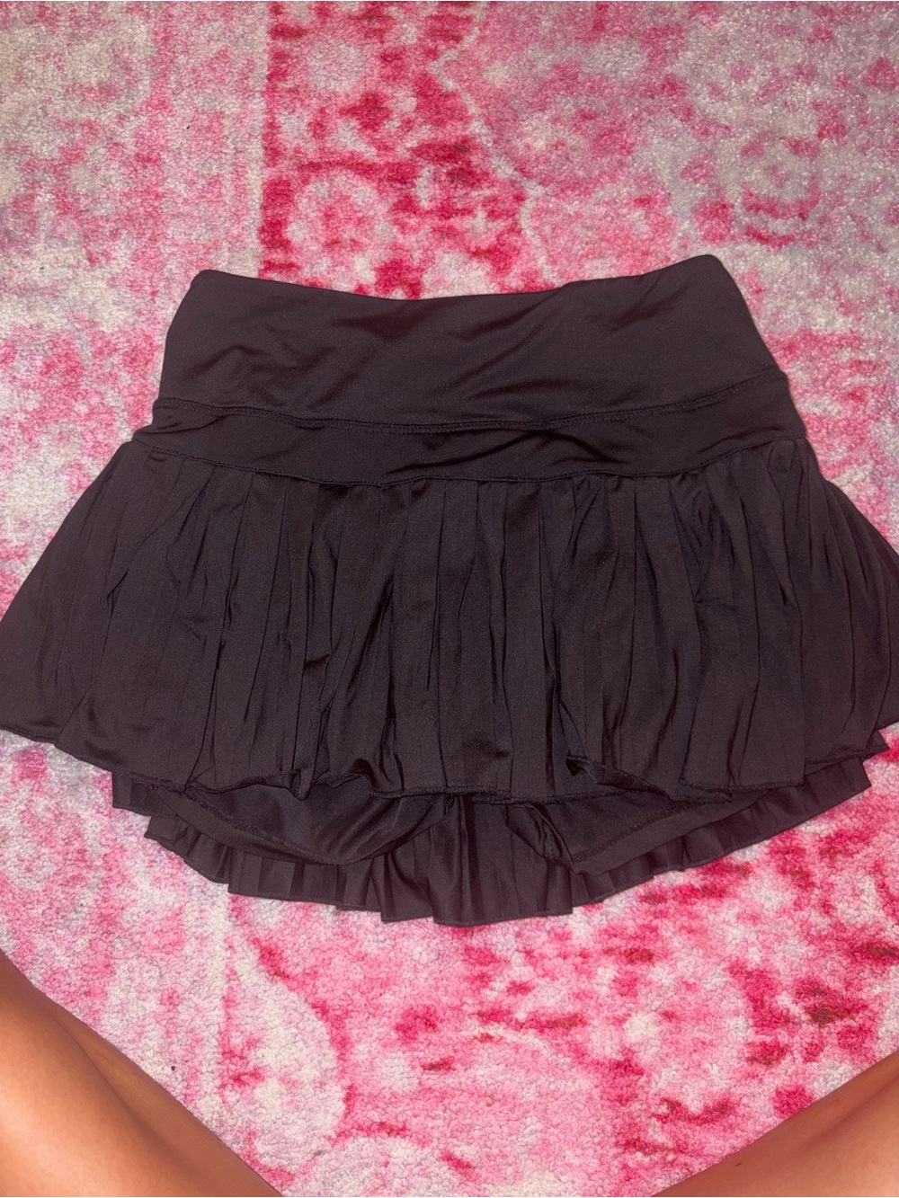 Gold hinge tranquility pleated tennis Mini Skirt